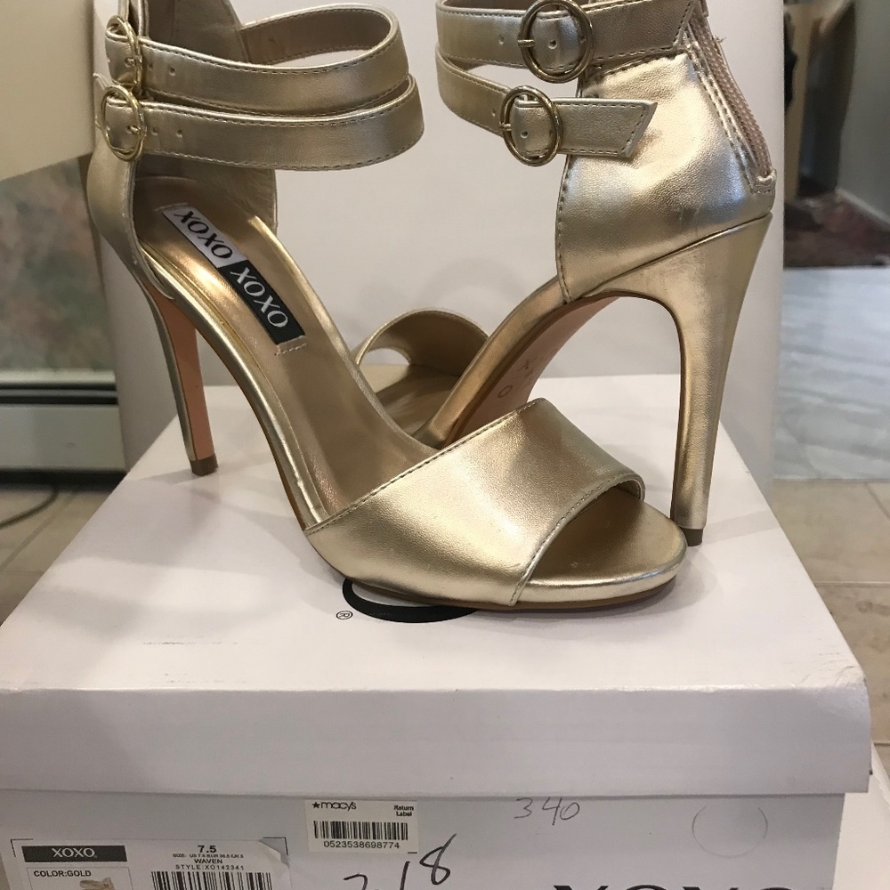 Xoxo gold heeled sandal